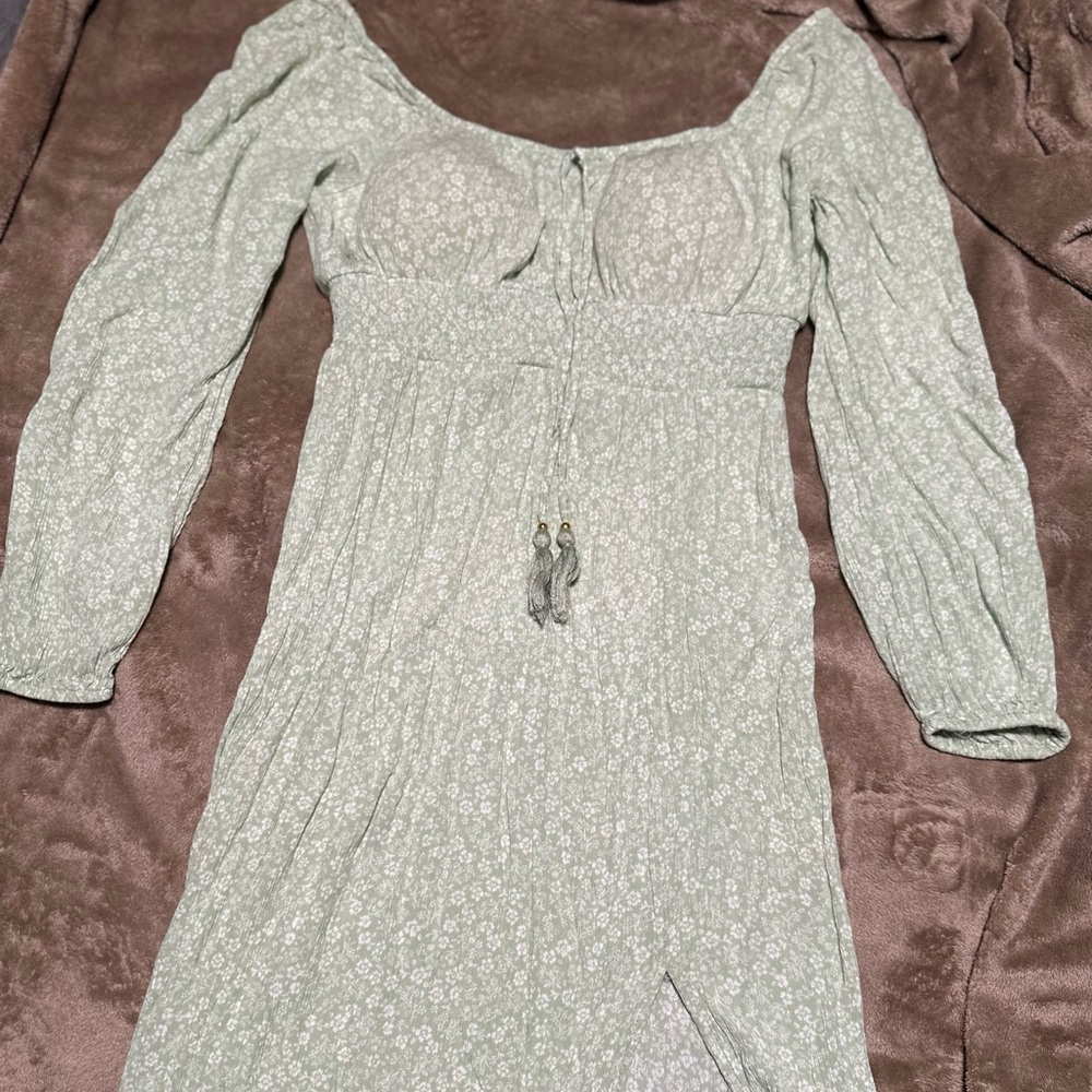 Floral green cottage dress with slit
